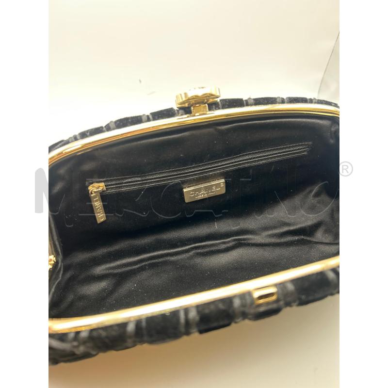 POCHETTE CHANEL TIMELESS IN VELLUTO NERO LOGO GIOIELLO  | Mercatino dell'Usato Roma porta maggiore 4