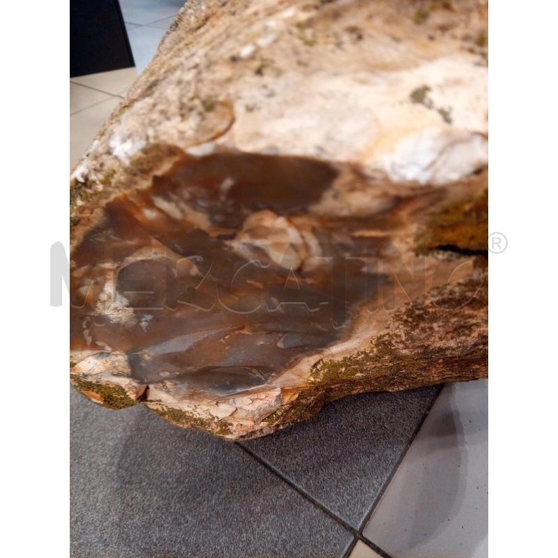 PORZIONE LEGNO FOSSILE 35KG 36X22X22 | Mercatino dell'Usato Roma porta maggiore 3
