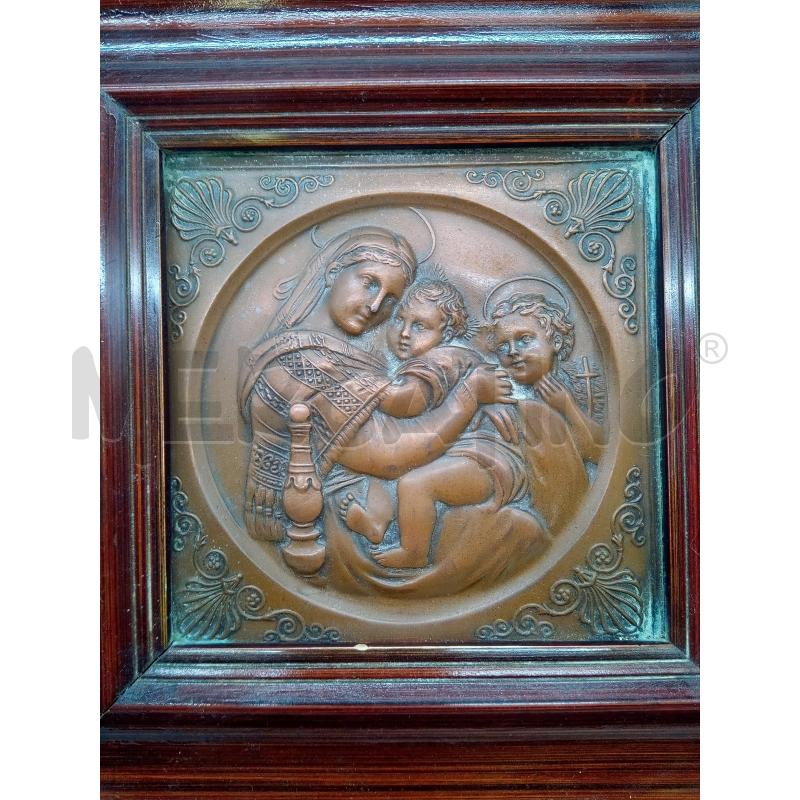 QUADRETTO BASSORILIEVO RAME MADONNA DELLA SEGGIOLA | Mercatino dell'Usato Roma porta maggiore 2