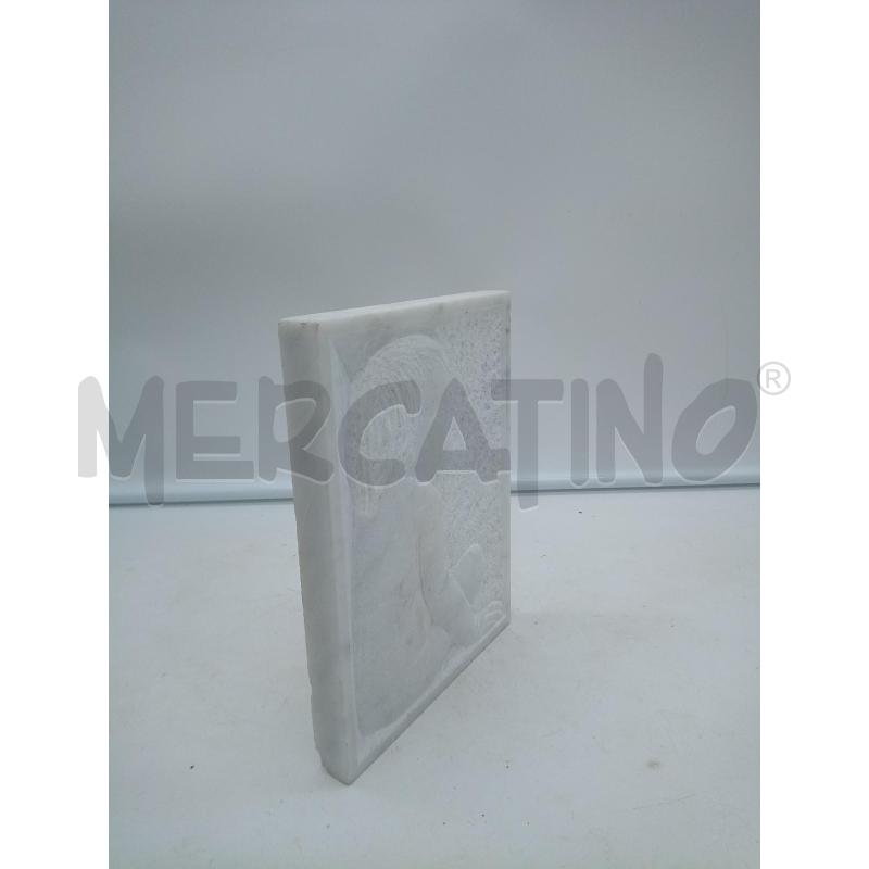 QUADRO BASSORIL MARMO BIMBO SEDUTO  | Mercatino dell'Usato Roma porta maggiore 5