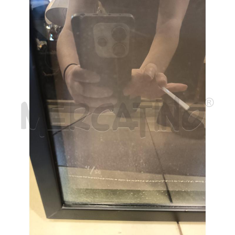 QUADRO SERIGRAFIA FONDO NERO  | Mercatino dell'Usato Roma porta maggiore 5
