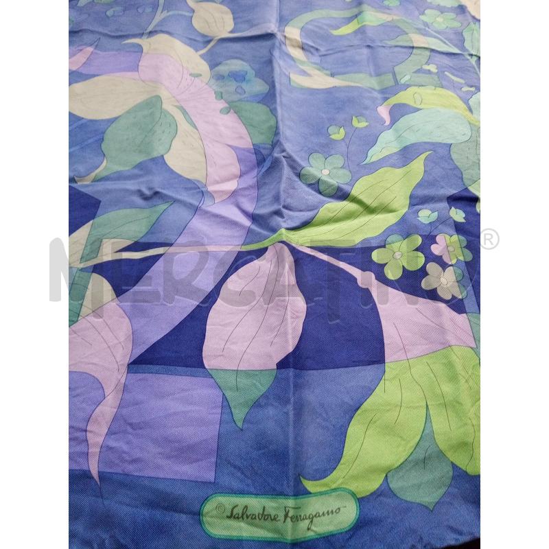 SALVATORE FERRAGAMO FOULARD AZZURRO FIORI LILLIUM | Mercatino dell'Usato Roma porta maggiore 2