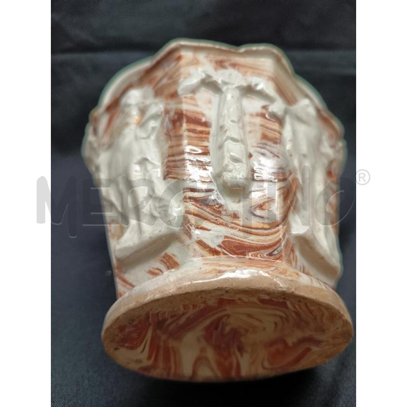 SCALDINO CERAMICA FIGURE CLASSICHE FONDO EFFETTO MARMO  | Mercatino dell'Usato Roma porta maggiore 3