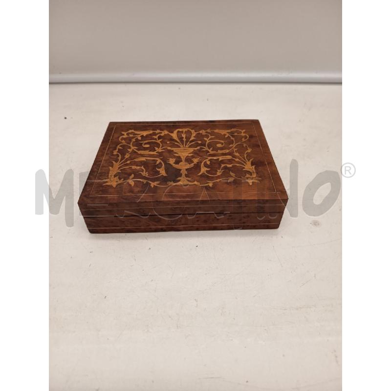 SCATOLA LEGNO INTARSIO FIORIENTINO BALLO POPOLARE  | Mercatino dell'Usato Roma porta maggiore 1