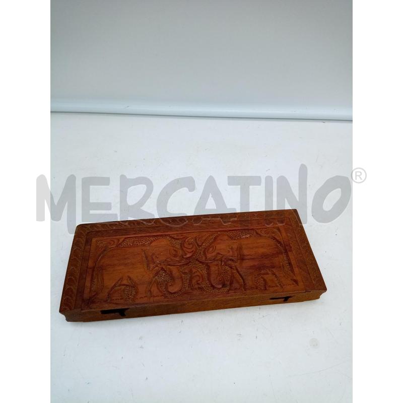 SCATOLA LEGNO RILIEVO ELEFANTI | Mercatino dell'Usato Roma porta maggiore 4