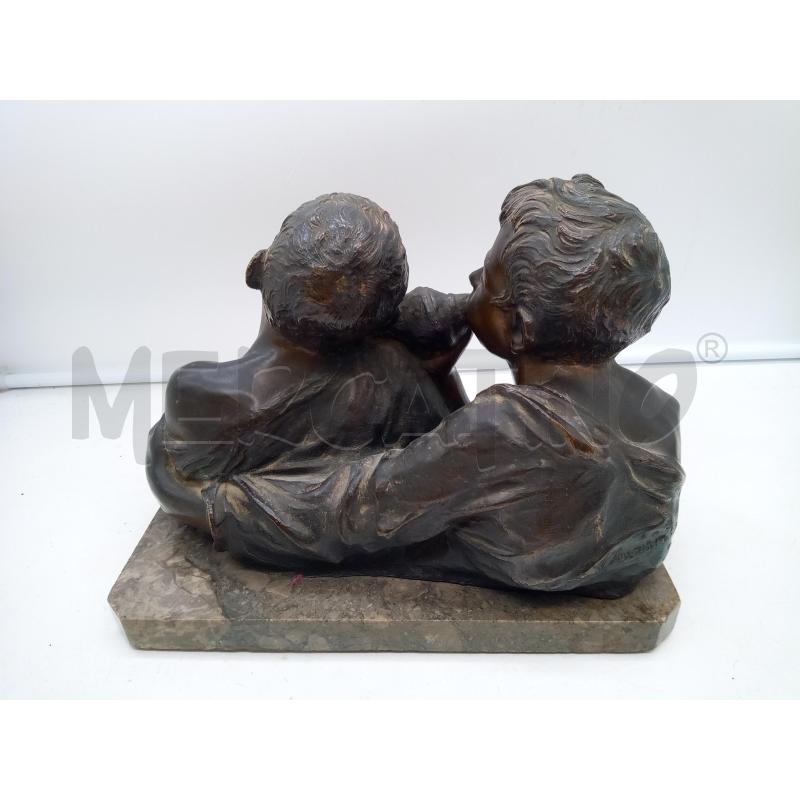 SCULTURA BRONZO DUE BAMBINI CON CONCHIGLIA | Mercatino dell'Usato Roma porta maggiore 4