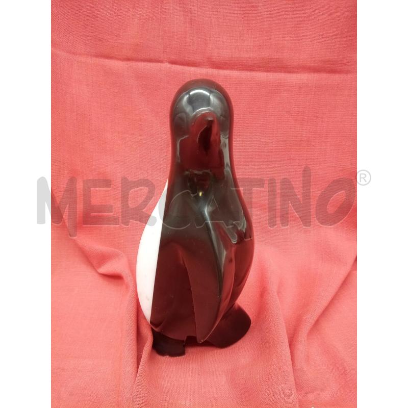 SCULTURA PINGUINO VETRO NERO MARMO | Mercatino dell'Usato Roma porta maggiore 2