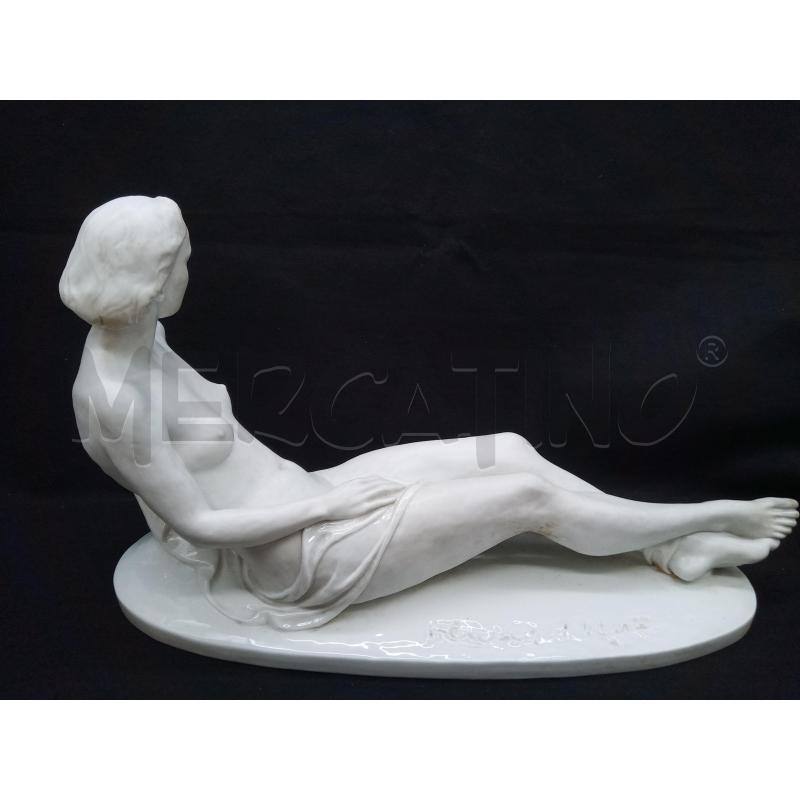 SCULTURA PORCELLANA NUDO FEMMINILE   | Mercatino dell'Usato Roma porta maggiore 4