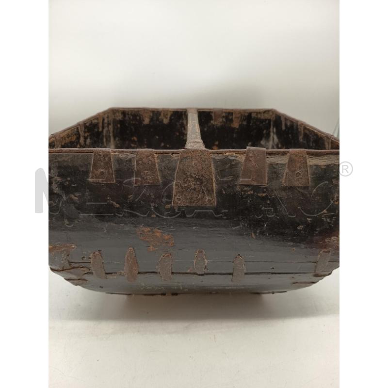 SECCHIO MISURAZIONE RISO EPOCA LEGNO E METALLO  | Mercatino dell'Usato Roma porta maggiore 1