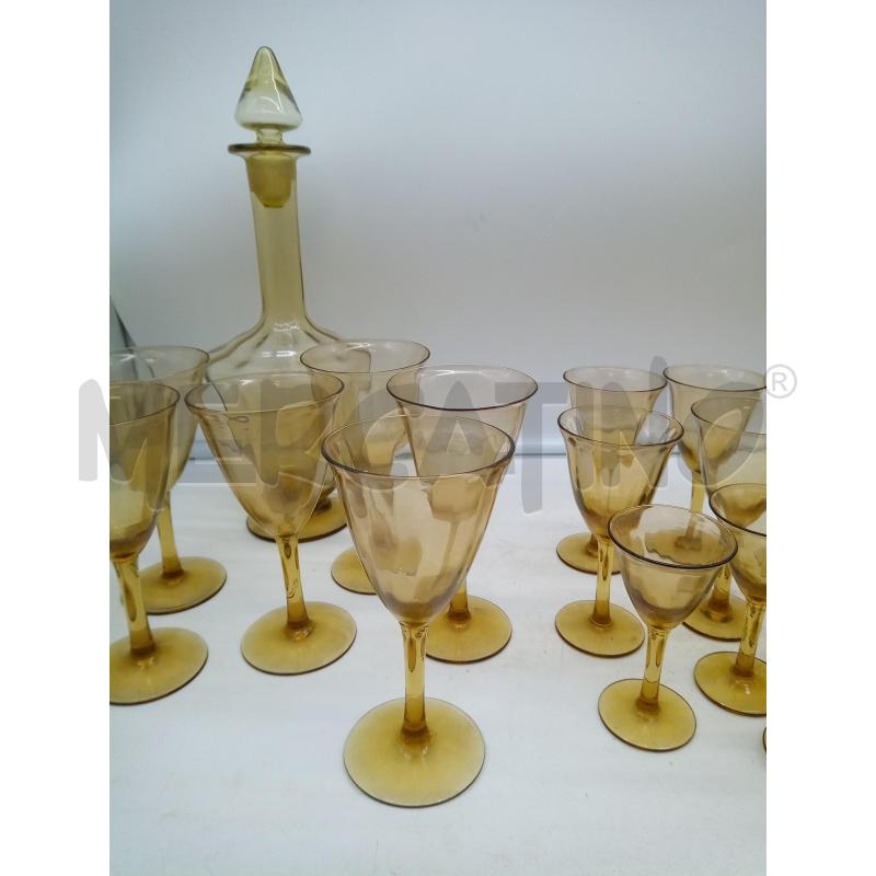 SET BICCHIERI VETRO PRIMI 900 AMBRATO CON BOTTIGLIA  | Mercatino dell'Usato Roma porta maggiore 4