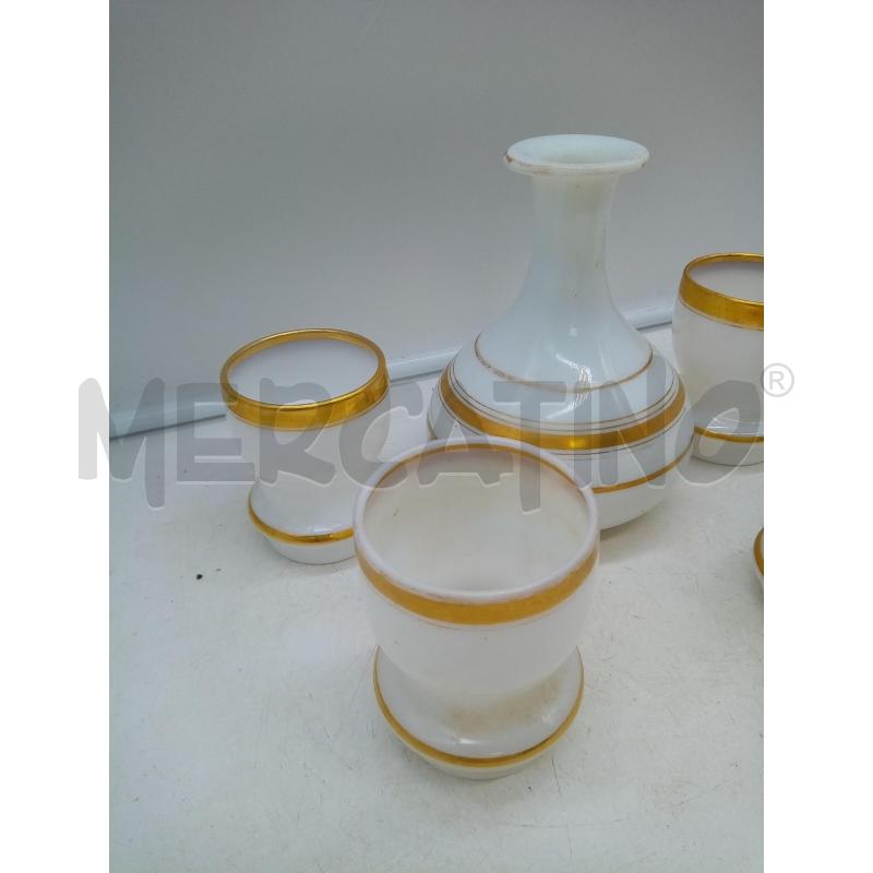 SET BITTIGLAI E BICCHIERE OPALINE BIANCO B ORO | Mercatino dell'Usato Roma porta maggiore 3