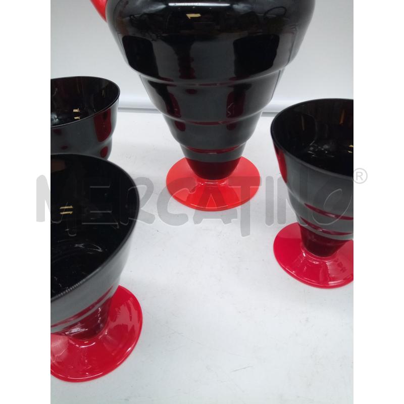 SET BROCCA BICCHIERI VETRO NERO BASE ROSSA | Mercatino dell'Usato Roma porta maggiore 2