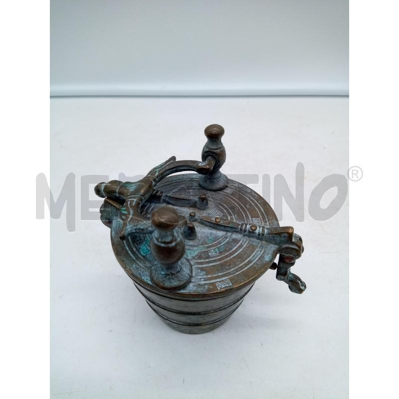 SET PESETTI BRONZO IN CONTENITORI | Mercatino dell'Usato Roma porta maggiore 4