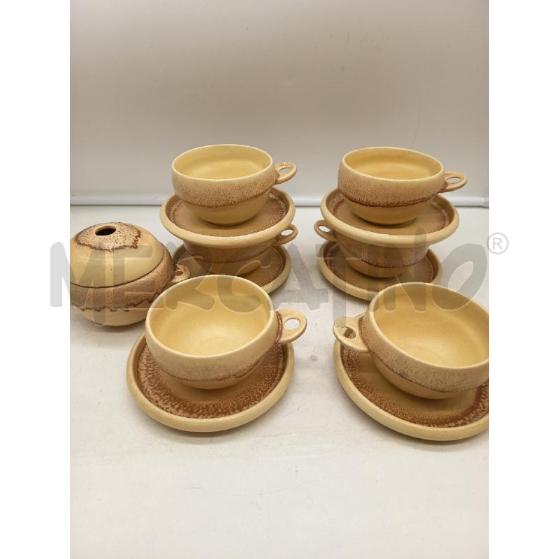 SET TAZZE CERAMICA FUTURISTA BEIGE COLATURE | Mercatino dell'Usato Roma porta maggiore 1