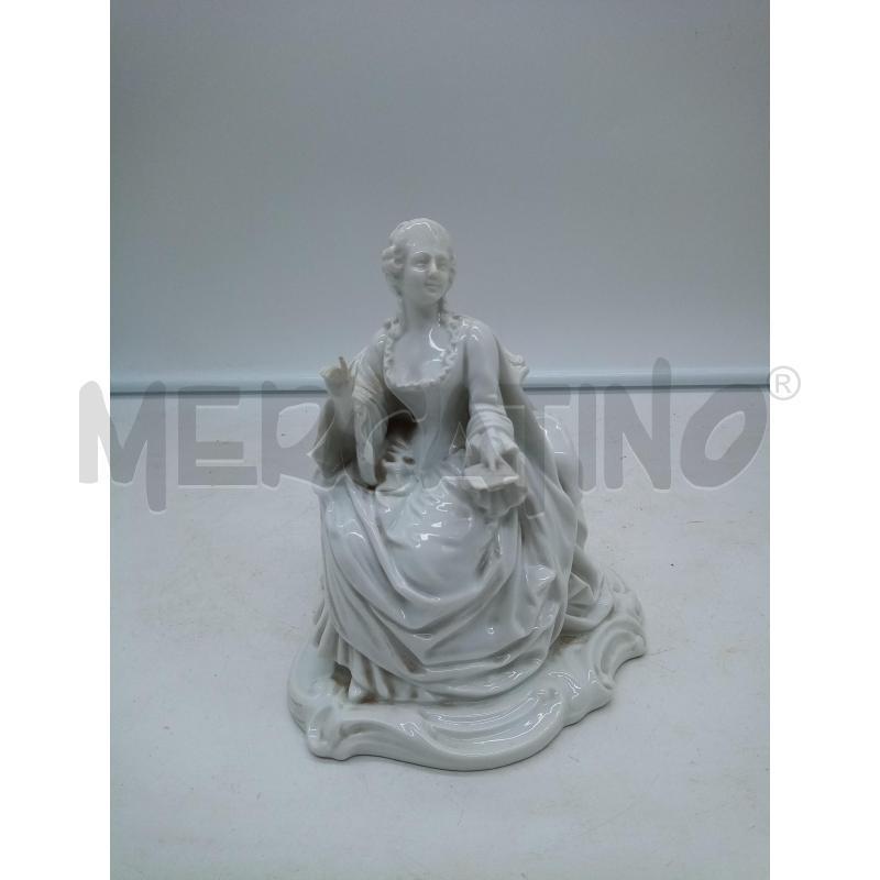 STATUINA PORC CDM GINORI DAMA SEDUTA | Mercatino dell'Usato Roma porta maggiore 1