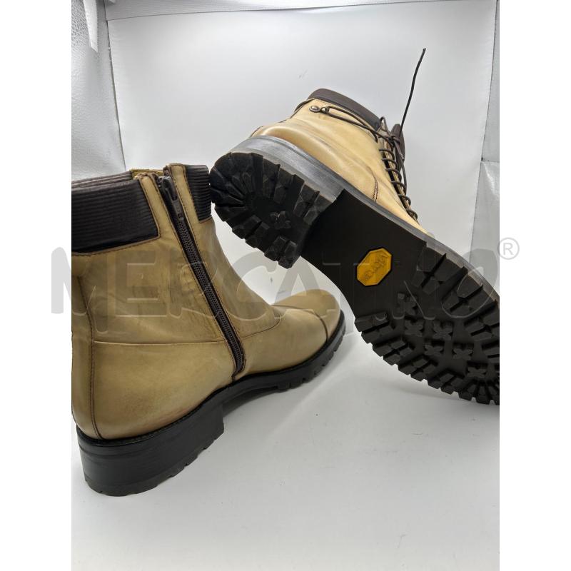 STEFANO BI MANIFATTURA FERRARESE STIVALETTI UOMO BEIGE PELLE STRINGATI LATERALMENTE ZIP | Mercatino dell'Usato Roma porta maggiore 5