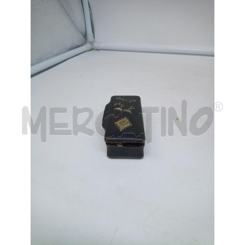 TABACCHIERA CORNO MADREPERLA INTARS DIFETTO | Mercatino dell'Usato Roma porta maggiore 4