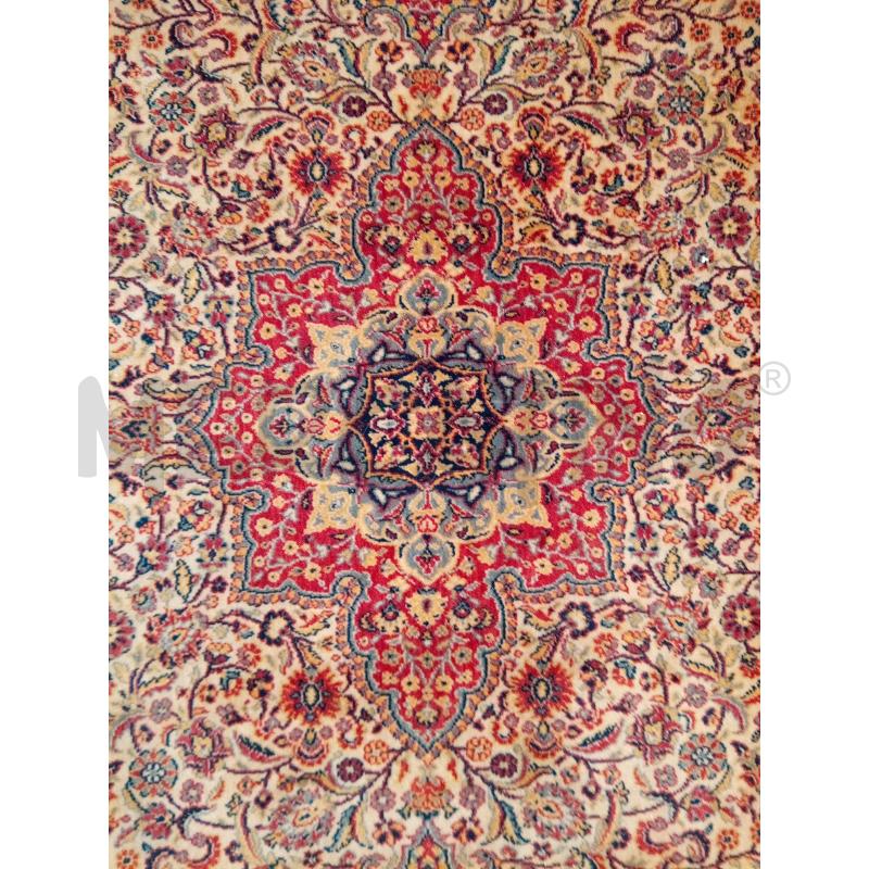 TAPPETO 137X169 DEC FLOREALE FONDO BEIGE  | Mercatino dell'Usato Roma porta maggiore 2