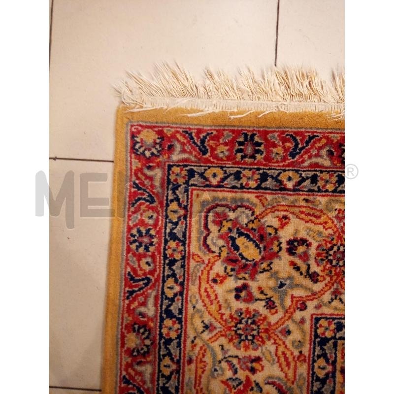 TAPPETO 137X169 DEC FLOREALE FONDO BEIGE  | Mercatino dell'Usato Roma porta maggiore 3