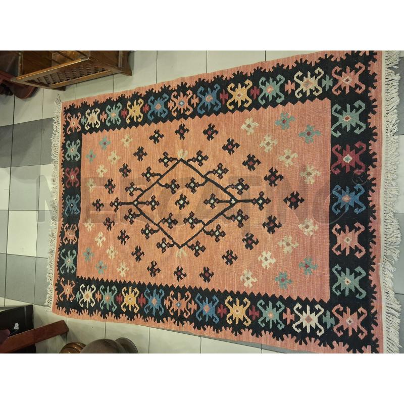 TAPPETO 180X128 KILIM TONI ROSA GEOMETRIE | Mercatino dell'Usato Roma porta maggiore 1