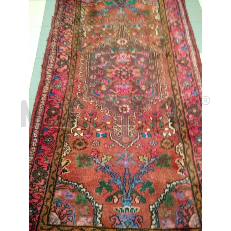 TAPPETO 200X100 TONI FUCSIA FLOREALE  | Mercatino dell'Usato Roma porta maggiore 5