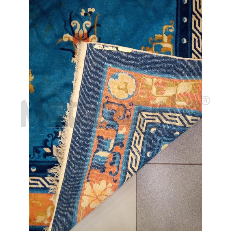 TAPPETO 247X154 PECHINO FONDO BLU FASCIA ARANCIO | Mercatino dell'Usato Roma porta maggiore 4