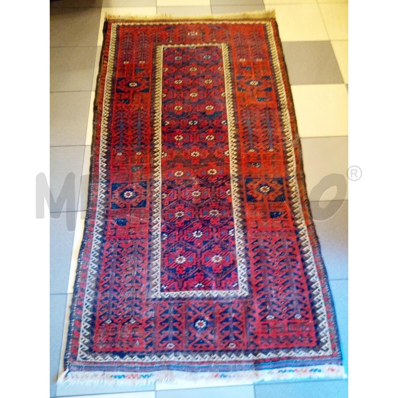 TAPPETO 68X170 FIORI STILIZZATI | Mercatino dell'Usato Roma porta maggiore 1