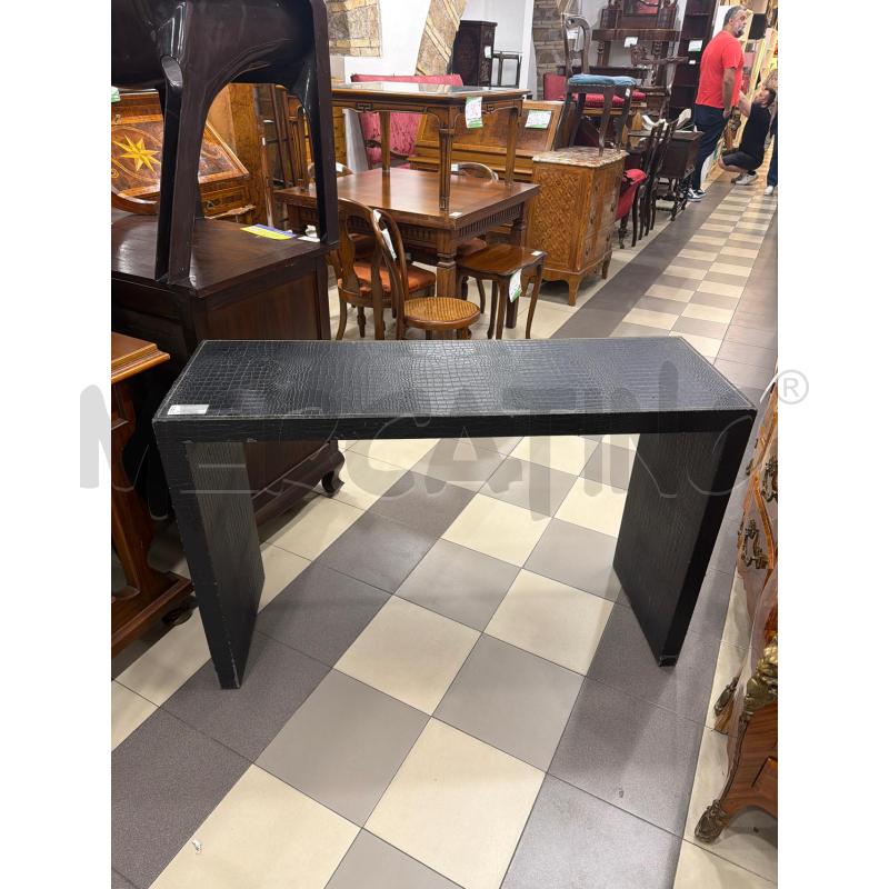 TAVOLO PELLE NERA  | Mercatino dell'Usato Roma porta maggiore 1