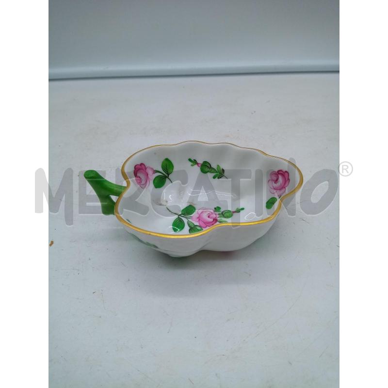 TAZZINA PORCELLANA HEREND DECORO PETIT ROSE FORMA FOGLIA | Mercatino dell'Usato Roma porta maggiore 1
