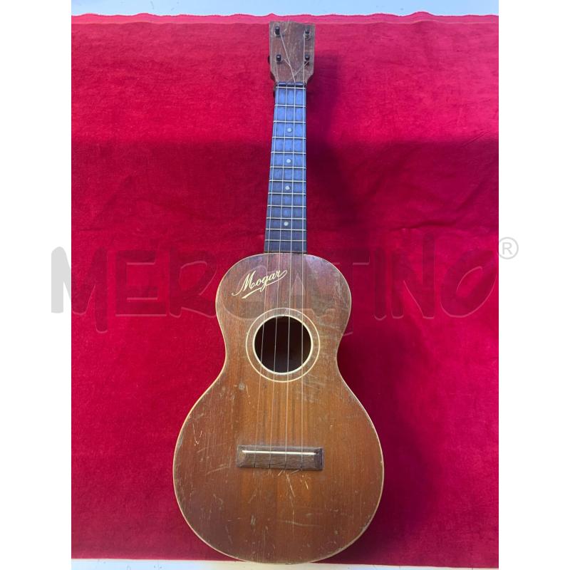 UKULELE ANNI 50 MOGAR | Mercatino dell'Usato Roma porta maggiore 1