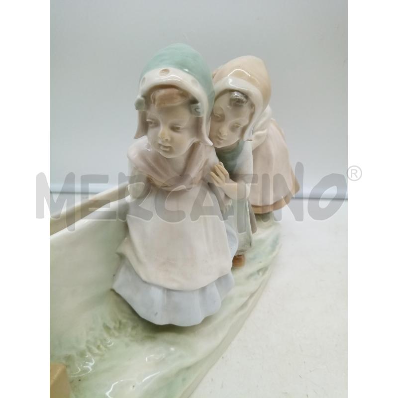 VASO CERAMICA AMPHORA AUSTRIA BAMBINI DIFETTI  | Mercatino dell'Usato Roma porta maggiore 3