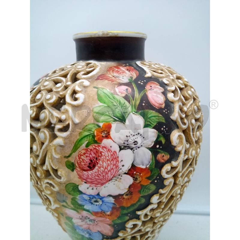 VASO CERAMICA TRAFORATO FIORI DIPINTI | Mercatino dell'Usato Roma porta maggiore 2