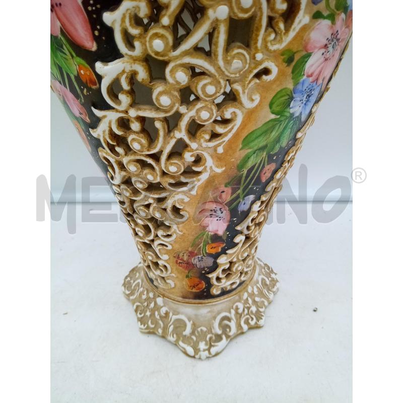 VASO CERAMICA TRAFORATO FIORI DIPINTI | Mercatino dell'Usato Roma porta maggiore 4