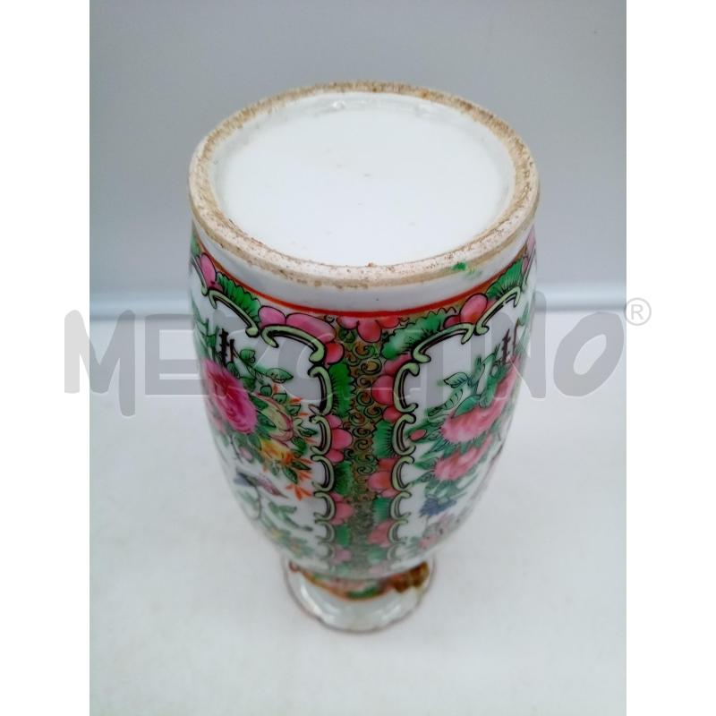 VASO PORCELLANA CHINA FAMIGLIA VERDE LIEVI DIFETTI | Mercatino dell'Usato Roma porta maggiore 2