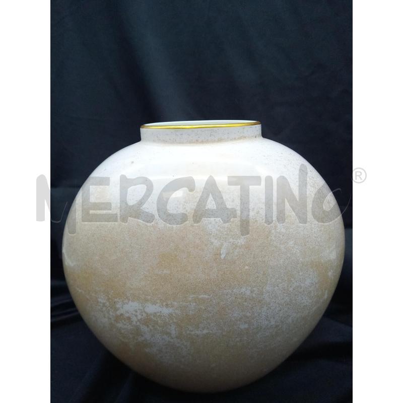 VASO PORC KPM BIANCO SCHIZZI DORATI | Mercatino dell'Usato Roma porta maggiore 2