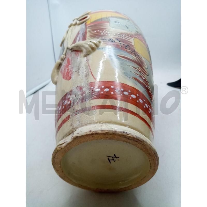 VASO SATSUMA SAGGI DIPINTI DIFETTI | Mercatino dell'Usato Roma porta maggiore 5