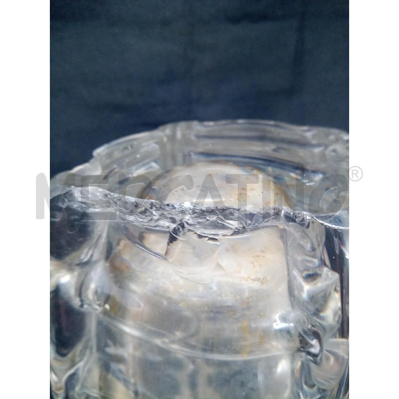 VASO VETRO BASE SPESSA LIEVI DIFETTI  | Mercatino dell'Usato Roma porta maggiore 5