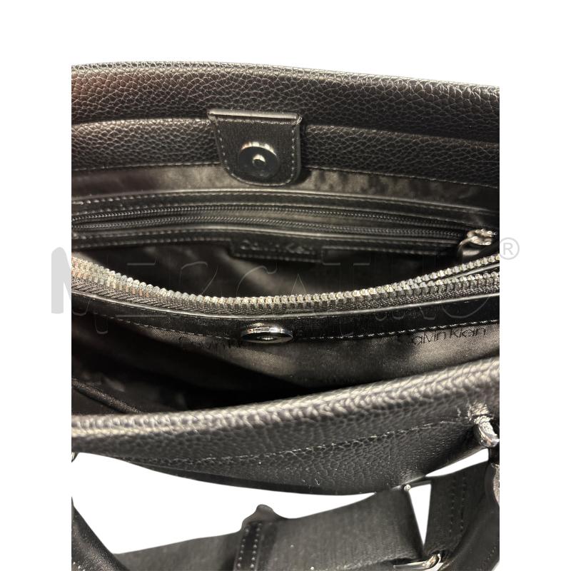 BORSA DONNA CALVIN KLEIN NERA | Mercatino dell'Usato Roma-axa-casal palocco 2