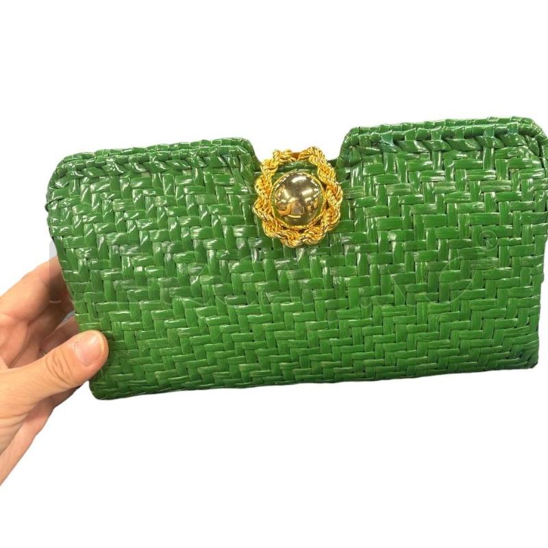 CLUTCH BAG  VERDE RODO | Mercatino dell'Usato Roma-axa-casal palocco 1