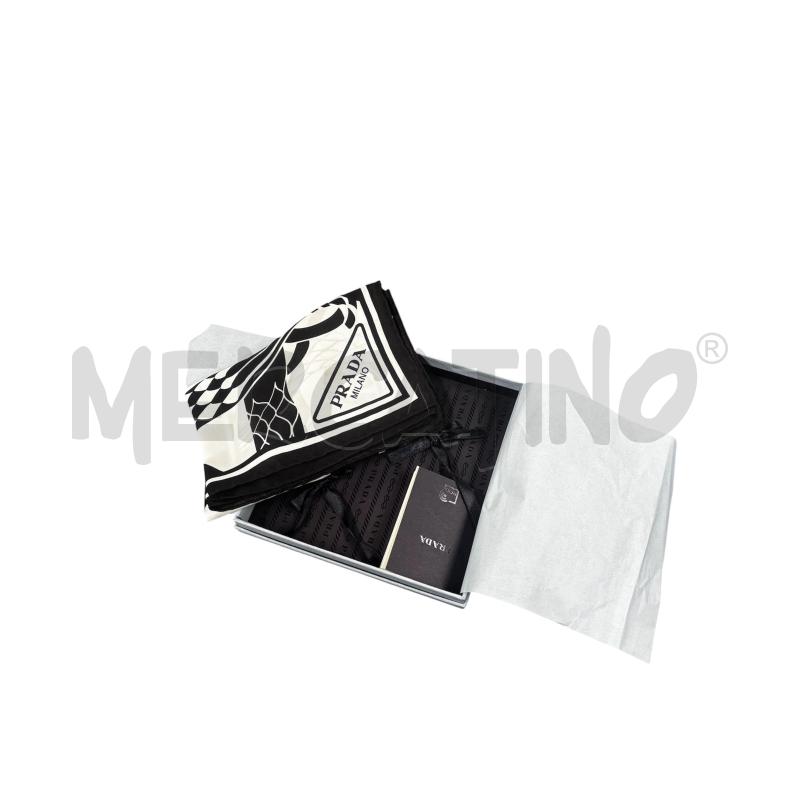 FOULARD PRADA FANTASIA NERA BIANCO | Mercatino dell'Usato Roma-axa-casal palocco 3