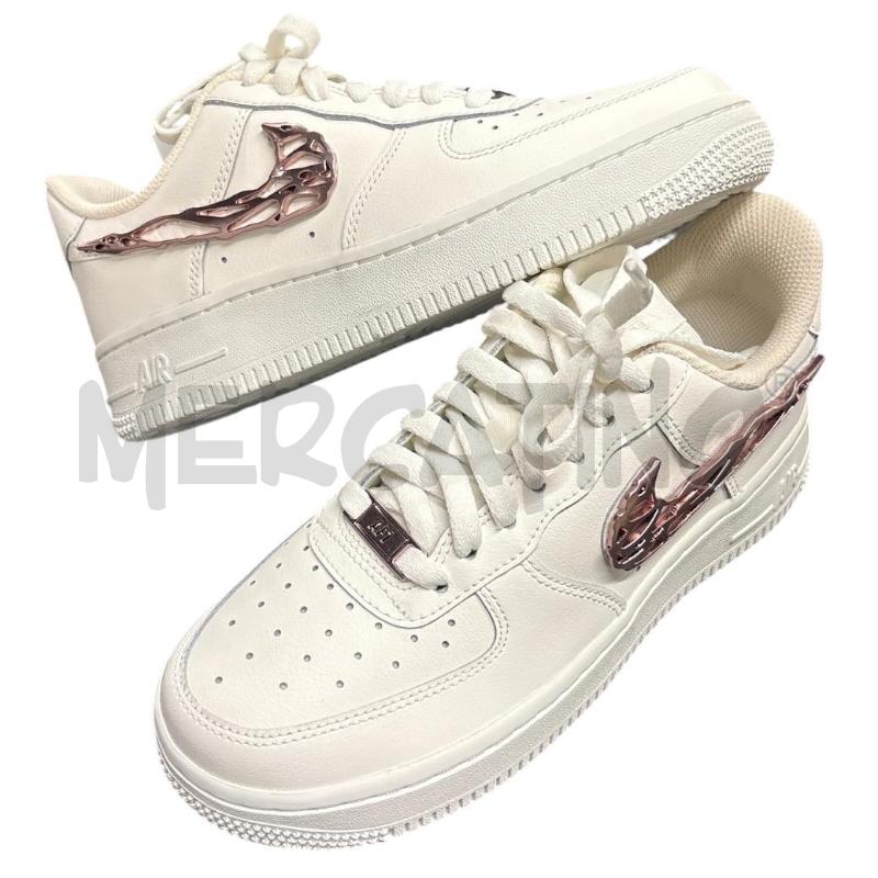 SCARPE DONNA NIKE BIANCA | Mercatino dell'Usato Roma-axa-casal palocco 1