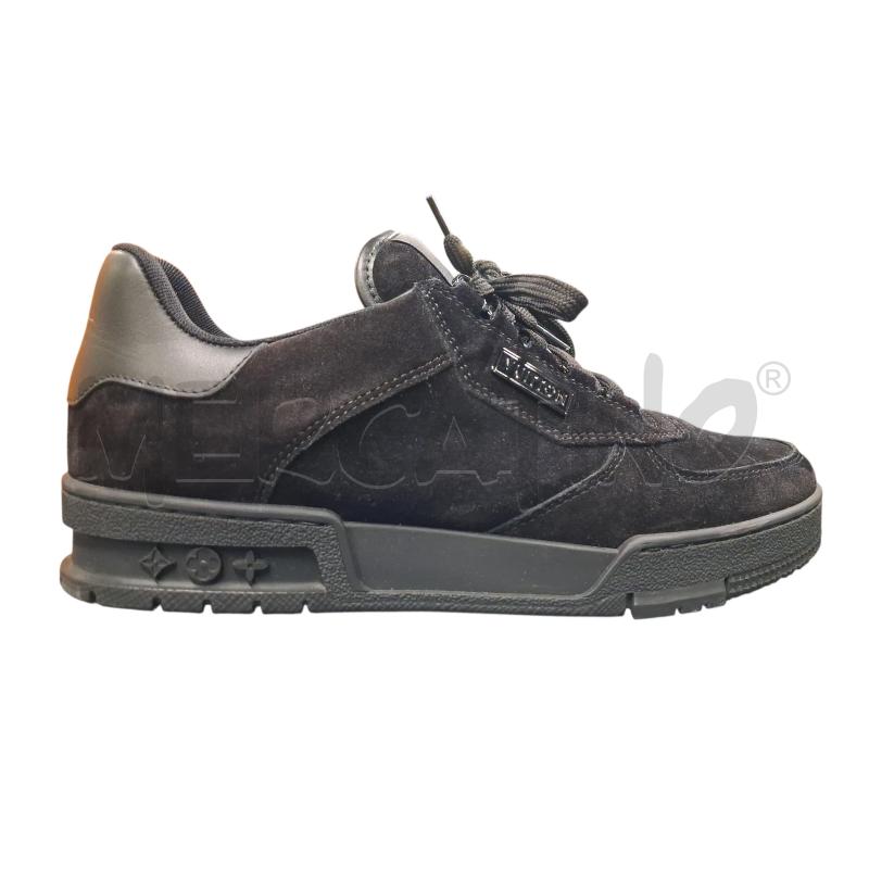 SNEAKERS  LOUIS VUITTON NERE SCAMOSCIATE | Mercatino dell'Usato Roma-axa-casal palocco 2