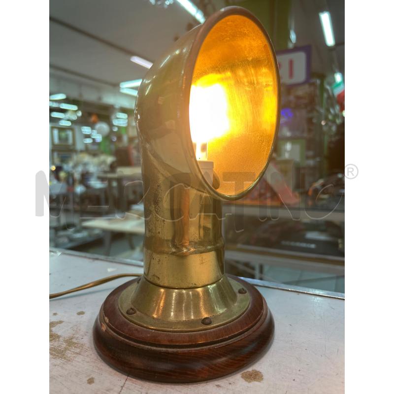 LAMPADA MANICA A VENTO  | Mercatino dell'Usato Roma monteverde 1