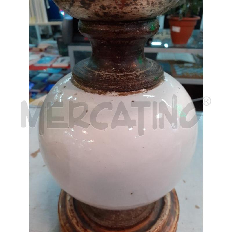 LAMPADA SFERA CERAMICA BASE LEGNO | Mercatino dell'Usato Roma monteverde 3