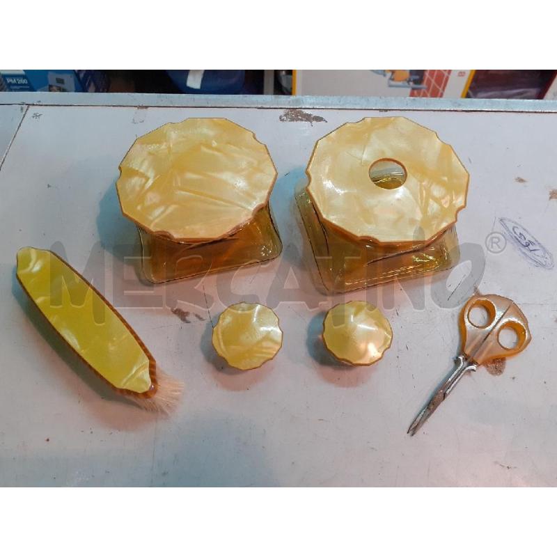 SET TOLETTE GIALLO | Mercatino dell'Usato Roma monteverde 1