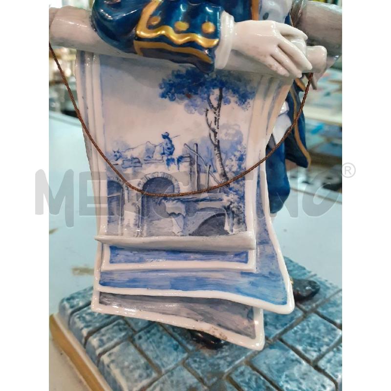 STATUA UOMO CON STAMPE FABRIS | Mercatino dell'Usato Roma monteverde 2