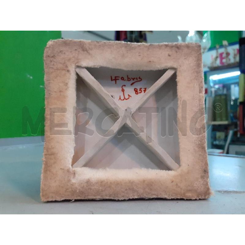 STATUA UOMO CON TAPPETO FABRIS | Mercatino dell'Usato Roma monteverde 4