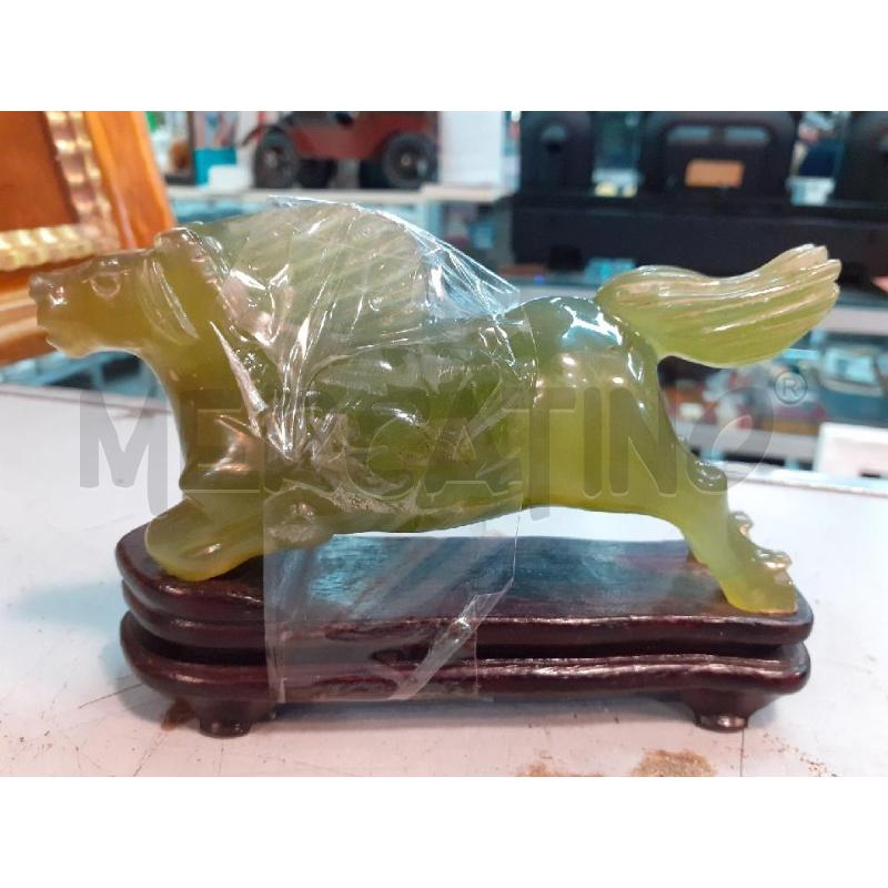 STATUETTA CAVALLO GIADA | Mercatino dell'Usato Roma monteverde 1