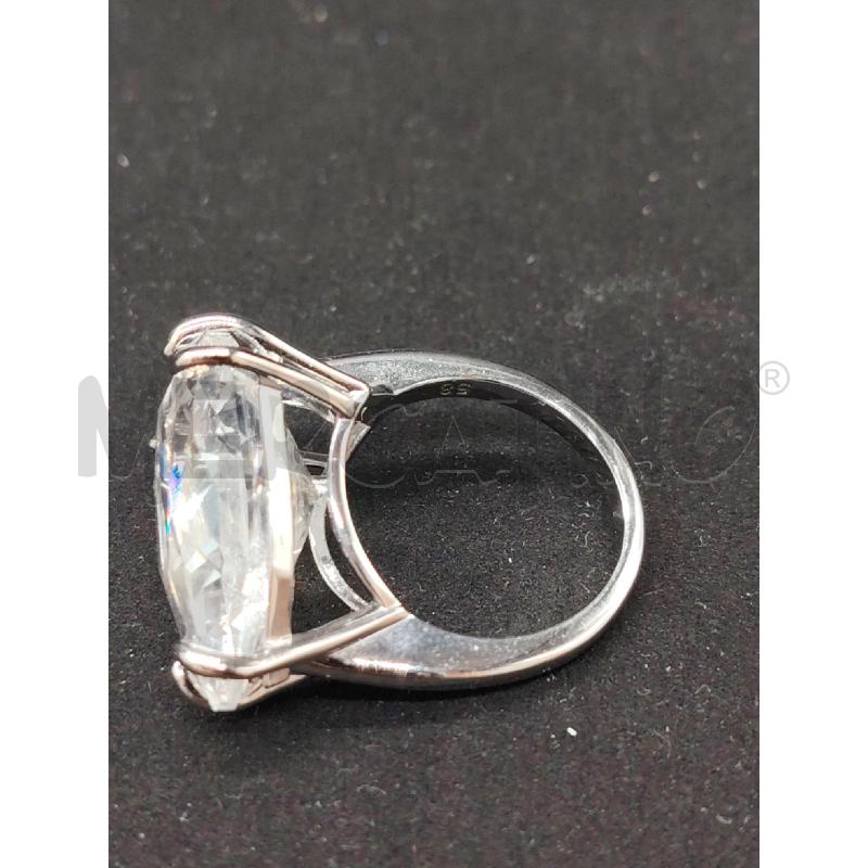 ANELLO D SWAROVSKI PIETRA TRASP | Mercatino dell'Usato Roma eur 3