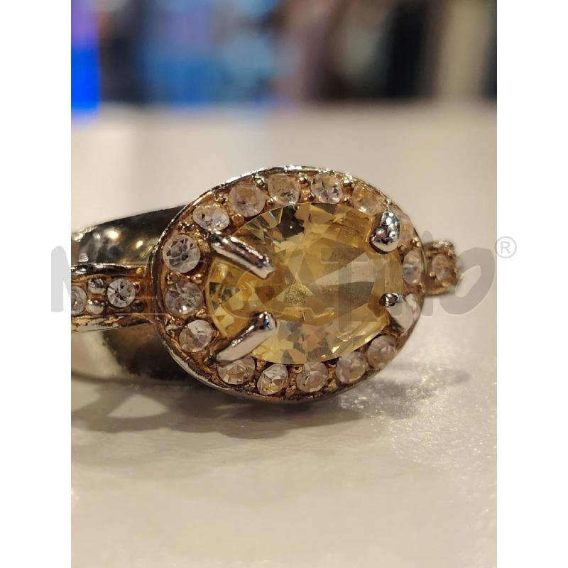 ANELLO PIETRA GIA OVALE BRILL | Mercatino dell'Usato Roma eur 2